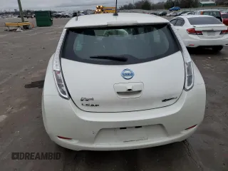 2015 Nissan LEAF SV with VIN 1N4AZ0CPXFC304470, listed as a Copart auction lot 70334702 with 60,331 mi miles. Bid and sale history available at carsss.com. Image 6.