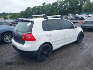 2007 Volkswagen Rabbit with VIN WVWDS71K37W068837, listed as a IAAI auction lot 40072552 with 999,999 mi miles. Bid and sale history available at carsss.com. Image 4.