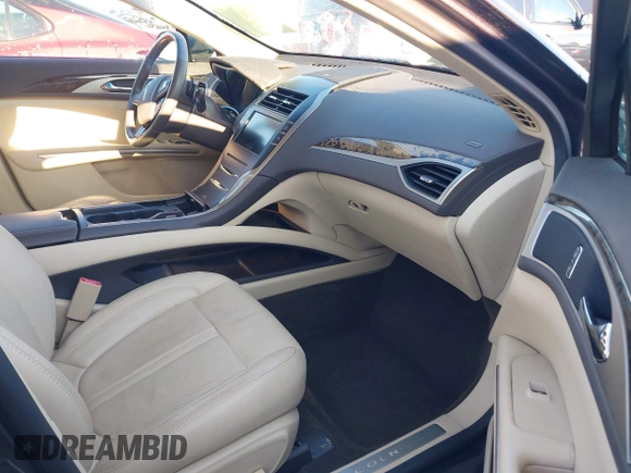 2013 Lincoln MKZ with VIN 3LN6L2GK2DR803589, listed as a IAAI auction lot 41846363 with 75,920 mi miles and . Bid and sale history available at DreamBid. Image 5.