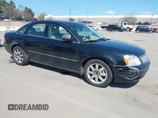2006 Ford Five Hundred Limited with VIN 1FAFP25186G111680, listed as a IAAI auction lot 41847314 with 209,207 mi miles. Bid and sale history available at carsss.com. Image 1.