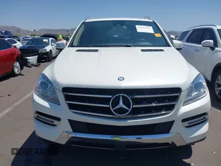2014 Mercedes-Benz M 350 z VIN 4JGDA5HB2EA312030, wystawiony jako IAAI lot #42462921 z przebiegiem 49 483 mil mil oraz . Historia ofert i sprzedaży dostępna na DreamBid. Obrazek 13.