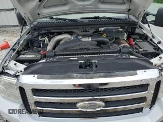 2006 Ford F-250 XL z VIN 1FTSW21P66EA21784, wystawiony jako Copart lot #59556905 z przebiegiem 162 561 mil mil oraz Szkoda całkowita • Salvage title. Historia ofert i sprzedaży dostępna na DreamBid. Obrazek 11.