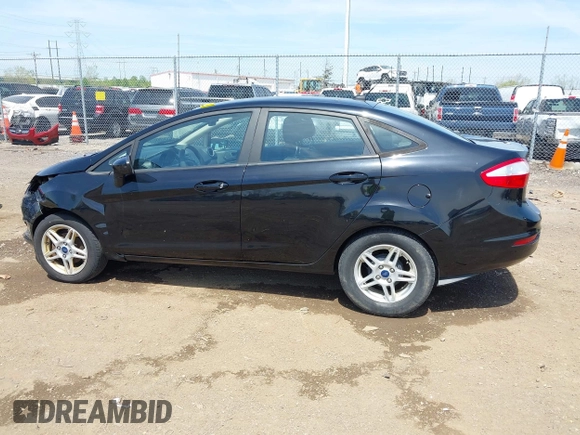 2019 Ford Fiesta SE with VIN 3FADP4BJ2KM165435, listed as a IAAI auction lot 42077508 with 118,784 mi miles. Bid and sale history available at carsss.com. Image 15.