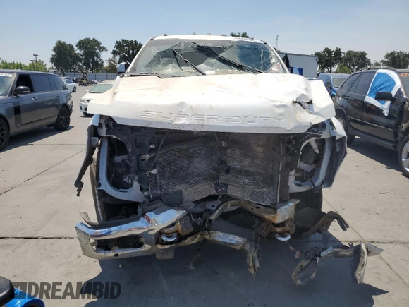 2023 Ford F-350 XL z VIN 1FT8W3BM3PED98143, wystawiony jako Copart lot #64438425 z przebiegiem Nie podano mil oraz Szkoda całkowita • Salvage title. Historia ofert i sprzedaży dostępna na DreamBid. Obrazek 5.