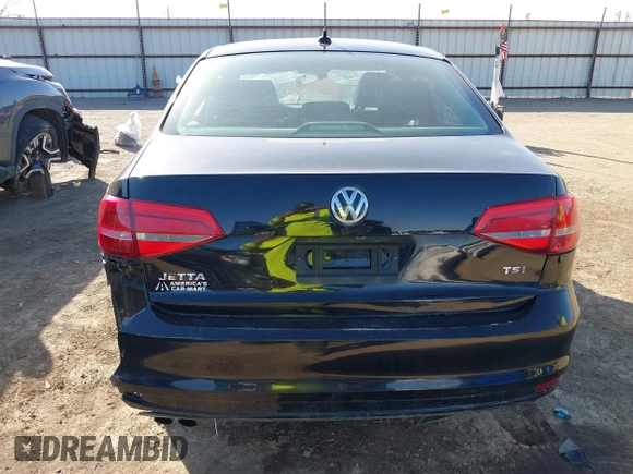2015 Volkswagen Jetta SE z VIN 3VWD07AJ3FM266598, wystawiony jako IAAI lot #41757080 z przebiegiem 127 815 mil mil oraz . Historia ofert i sprzedaży dostępna na DreamBid. Obrazek 17.