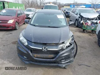 2018 Honda HR-V EX-L with VIN 3CZRU6H7XJM719006, listed as a IAAI auction lot 41333855 with 57,678 mi miles and . Bid and sale history available at carsss.com. Image 12.