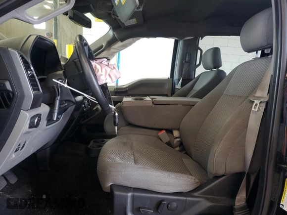 2019 Ford F-150 XL with VIN 1FTEW1EPXKKE15382, listed as a Copart auction lot 61349905 with 92,704 mi miles and Salvage title. Bid and sale history available at DreamBid. Image 7.
