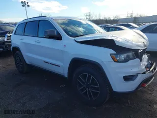 2019 Jeep Grand Cherokee Trailhawk with VIN 1C4RJFLG7KC697555, listed as a IAAI auction lot 41208149 with 78,599 mi miles. Bid and sale history available at carsss.com. Image 1.