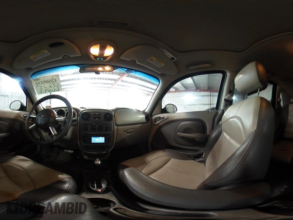 2005 Chrysler PT Cruiser Limited z VIN 3C8FY68B15T536816, wystawiony jako IAAI lot #42609232 z przebiegiem 200 227 mil mil oraz . Historia ofert i sprzedaży dostępna na DreamBid. Obrazek 18.