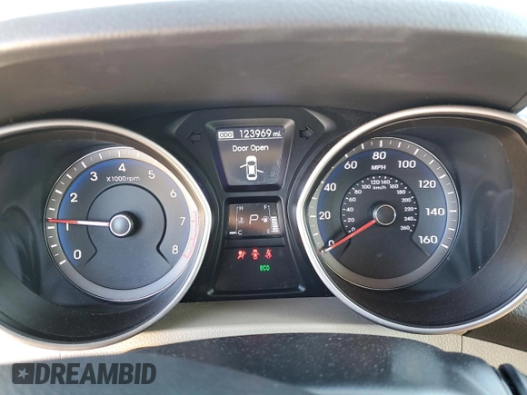 2013 Hyundai Elantra with VIN KMHD35LE3DU051449, listed as a Copart auction lot 81881154 with 123,969 mi miles and Salvage Title. Bid and sale history available at DreamBid. Image 9.
