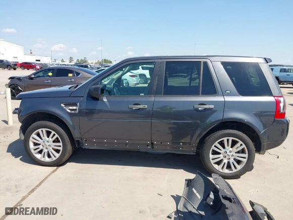 2010 Land Rover LR2 HSE with VIN SALFR2BN4AH180051, listed as a IAAI auction lot 41830326 with NaN miles. Bid and sale history available at carsss.com. Image 15.