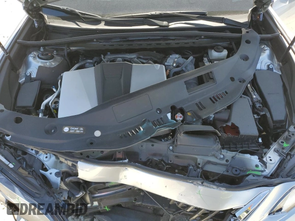 2024 Lexus ES 350 с VIN 58ADZ1B1XRU171688, выставлен на аукционе Copart как лот 54061135 с пробегом 9 759 миль миль и Списание • Salvage title. История ставок и продаж доступна на DreamBid. Изображение 11.