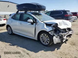 2023 Toyota Corolla Hatchback SE with VIN JTND4MBE4P3192467, listed as a Copart auction lot 46859694 with 83,831 mi miles and Salvage Title. Bid and sale history available at carsss.com. Image 4.