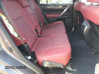 2022 Lexus GX 460 Premium z VIN JTJAM7BX2N5334551, wystawiony jako Copart lot #53542235 z przebiegiem 53 019 mil mil oraz Szkoda całkowita • Salvage title. Historia ofert i sprzedaży dostępna na DreamBid. Obrazek 12.