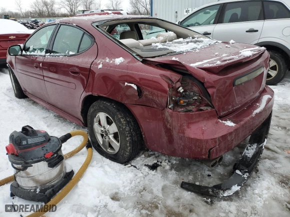 2004 Pontiac Grand Prix GT1 with VIN 2G2WP522X41364426, listed as a Copart auction lot 88272105 with 273,606 mi miles and Salvage Title. Bid and sale history available at carsss.com. Image 2.