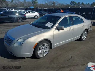 2010 Mercury Milan with VIN 3MEHM0HAXAR642150, listed as a IAAI auction lot 41671082 with 149,494 mi miles. Bid and sale history available at carsss.com. Image 18.