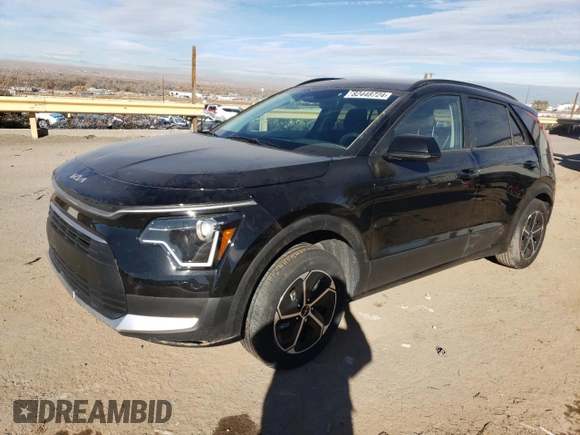 2023 Kia Niro LX with VIN KNDCP3LE7P5089130, listed as a Copart auction lot 82448724 with 15,793 mi miles and Salvage Title. Bid and sale history available at carsss.com. Image 1.