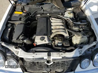 1998 Mercedes-Benz E 320 with VIN WDBJF25F9WA533140, listed as a Copart auction lot 43757445 with Not Provided miles and Salvage Title. Bid and sale history available at DreamBid. Image 11.