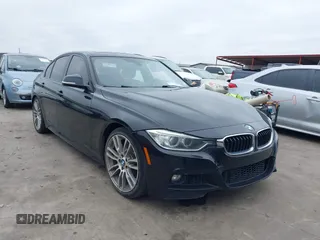 2015 BMW 3 Series 335i z VIN WBA3A9G58FNS66195, wystawiony jako IAAI lot #41623777 z przebiegiem 134 797 mil mil oraz . Historia ofert i sprzedaży dostępna na DreamBid. Obrazek 1.