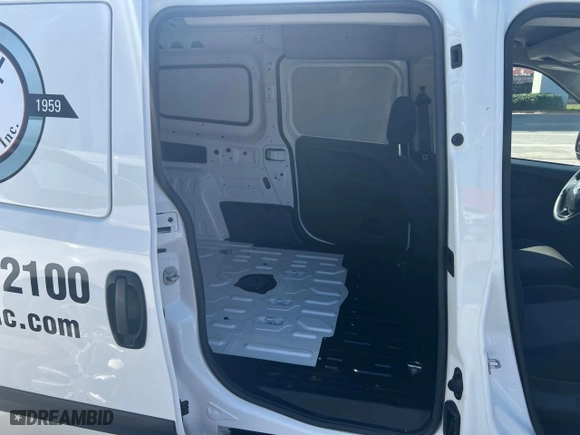 2022 Ram ProMaster City Cargo Van Tradesman with VIN ZFBHRFAB3N6X61690, listed as a Copart auction lot 49189255 with 8,677 mi miles and Salvage Title. Bid and sale history available at carsss.com. Image 6.