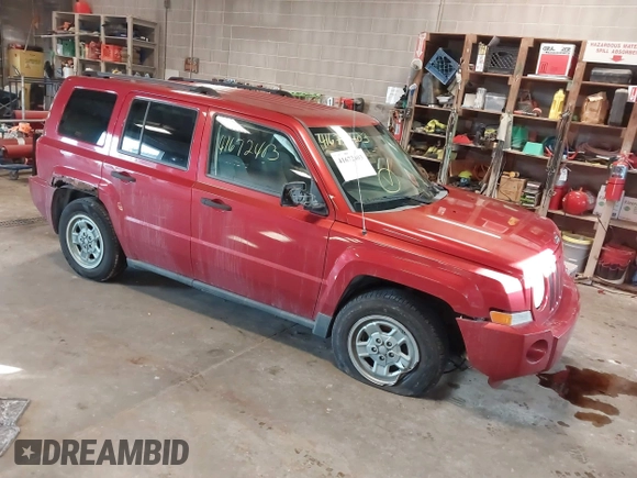 2007 Jeep Patriot Sport with VIN 1J8FT28W67D272456, listed as a IAAI auction lot 41672403 with 132,762 mi miles and . Bid and sale history available at DreamBid. Image 1.