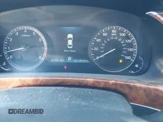 2014 Hyundai Equus Signature with VIN KMHGH4JH1EU073912, listed as a IAAI auction lot 41672671 with 168,197 mi miles and . Bid and sale history available at DreamBid. Image 7.