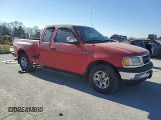 1997 Ford F-150 XL with VIN 1FTDX0729VKB37387, listed as a Copart auction lot 88841045 with 181,786 mi miles and Clean title. Bid and sale history available at DreamBid. Image 4.