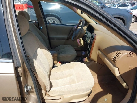 2001 Saturn LS with VIN 1G8JU52F81Y579128, listed as a IAAI auction lot 42028819 with 93,556 mi miles. Bid and sale history available at carsss.com. Image 5.