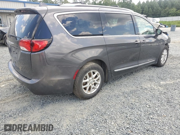 2020 Chrysler Pacifica Touring L with VIN 2C4RC1BG4LR223523, listed as a Copart auction lot 66622825 with 86,600 mi miles and Salvage title. Bid and sale history available at DreamBid. Image 3.