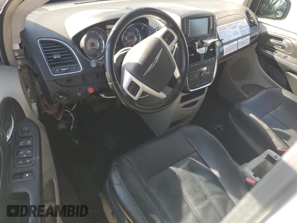 2015 Chrysler Town & Country Touring with VIN 2C4RC1BG7FR637030, listed as a Copart auction lot 48861175 with 268,749 mi miles and Clean Title. Bid and sale history available at carsss.com. Image 8.