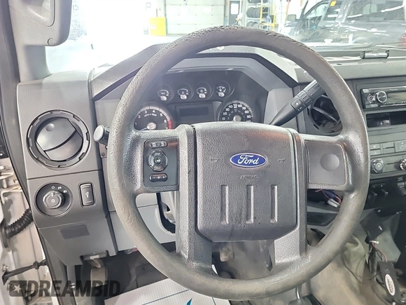 2015 Ford F-250 Lariat с VIN 1FT7W2B61FED46404, выставлен на аукционе IAAI как лот 42566193 с пробегом 306 588 миль миль и . История ставок и продаж доступна на DreamBid. Изображение 3.