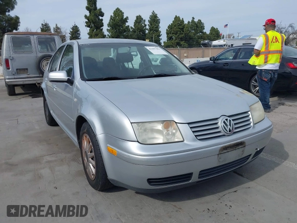 2003 Volkswagen Jetta GL with VIN 3VWRK69M43M045127, listed as a IAAI auction lot 41697962 with 119,065 mi miles and . Bid and sale history available at DreamBid. Image 1.