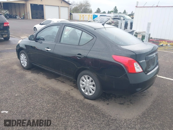 2012 Nissan Versa SV с VIN 3N1CN7AP1CL814932, выставлен на аукционе IAAI как лот 42272722 с пробегом 137 349 миль миль и . История ставок и продаж доступна на DreamBid. Изображение 3.