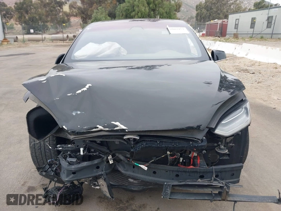 2020 Tesla Model X P90D with VIN 5YJXCDE4XLF296255, listed as a IAAI auction lot 42087953 with 45,411 mi miles. Bid and sale history available at carsss.com. Image 11.