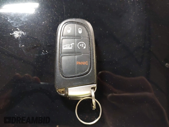 2020 Jeep Cherokee Limited z VIN 1C4PJMDN8LD534207, wystawiony jako IAAI lot #42457820 z przebiegiem 57 215 mil mil oraz . Historia ofert i sprzedaży dostępna na DreamBid. Obrazek 11.