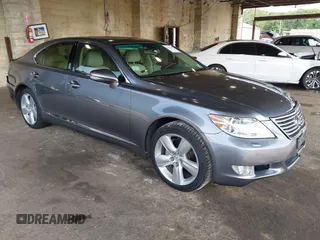 2012 Lexus LS 460 с VIN JTHBL5EF0C5113706, выставлен на аукционе IAAI как лот 42470385 с пробегом 103 865 миль миль и . История ставок и продаж доступна на DreamBid. Изображение 1.