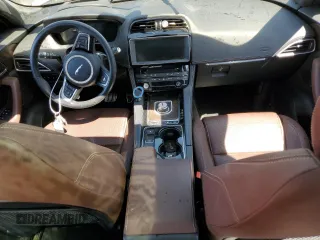 2017 Jaguar F-Pace S z VIN SADCM2BV1HA488777, wystawiony jako Copart lot #53279475 z przebiegiem Nie podano mil oraz Szkoda całkowita • Salvage title. Historia ofert i sprzedaży dostępna na DreamBid. Obrazek 8.