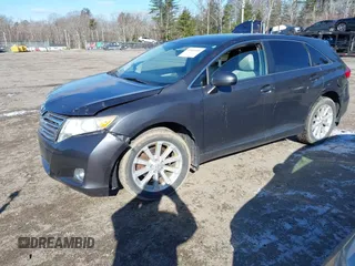 2010 Toyota Venza with VIN 4T3BA3BB3AU017071, listed as a IAAI auction lot 41961456 with 180,797 mi miles and . Bid and sale history available at DreamBid. Image 2.