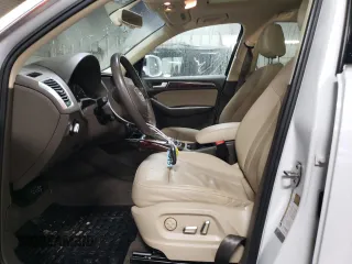 2016 Audi Q5 Premium Plus z VIN WA1L2AFP0GA018692, wystawiony jako Copart lot #50552595 z przebiegiem 100 983 mil mil oraz Szkoda całkowita • Salvage title. Historia ofert i sprzedaży dostępna na DreamBid. Obrazek 7.