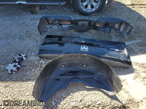 2015 Ram 1500 Outdoorsman z VIN 1C6RR6LT2FS582760, wystawiony jako Copart lot #81232474 z przebiegiem 163 331 mil mil oraz Szkoda całkowita • Salvage title. Historia ofert i sprzedaży dostępna na DreamBid. Obrazek 12.
