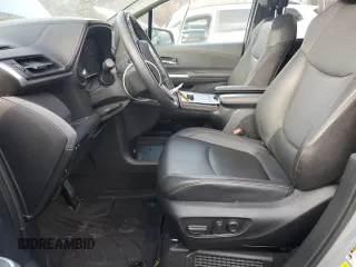 2022 Toyota Sienna XLE Woodland Edition with VIN 5TDASKFC7NS050054, listed as a Copart auction lot 88733845 with 29,839 mi miles and Salvage Title. Bid and sale history available at carsss.com. Image 7.