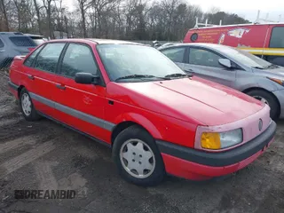 1991 Volkswagen Passat z VIN WVWFB4315ME035691, wystawiony jako IAAI lot #41627396 z przebiegiem 168 795 mil mil oraz . Historia ofert i sprzedaży dostępna na DreamBid. Obrazek 1.