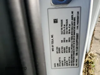 2023 Tesla Model 3 Performance z VIN 5YJ3E1EC3PF556807, wystawiony jako Copart lot #46990175 z przebiegiem Nie podano mil oraz Nie do naprawy • Non repairable. Historia ofert i sprzedaży dostępna na DreamBid. Obrazek 14.