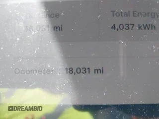 2023 Tesla Model 3 с VIN 5YJ3E1EAXPF645384, выставлен на аукционе IAAI как лот 42401955 с пробегом 18 031 миль миль и . История ставок и продаж доступна на DreamBid. Изображение 7.