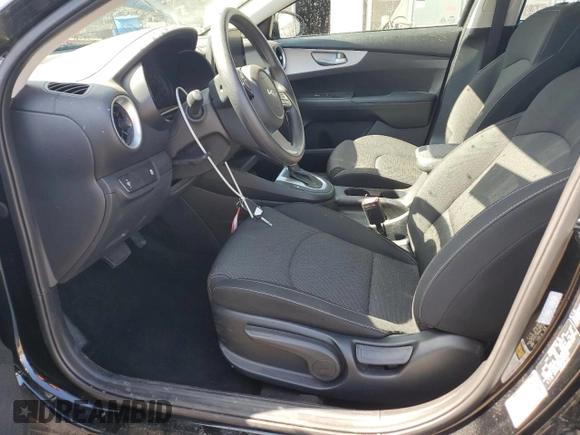 2024 Kia Forte LXS with VIN 3KPF24AD7RE787224, listed as a Copart auction lot 48201265 with 7,824 mi miles and Salvage Title. Bid and sale history available at carsss.com. Image 7.