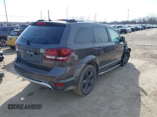 2020 Dodge Journey Crossroad with VIN 3C4PDCGB2LT188152, listed as a IAAI auction lot 41721835 with 70,441 mi miles and . Bid and sale history available at carsss.com. Image 4.