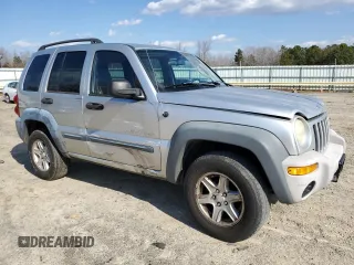 2003 Jeep Liberty Sport with VIN 1J4GK48K63W531852, listed as a Copart auction lot 41791325 with 186,367 mi miles and Salvage Title. Bid and sale history available at DreamBid. Image 4.