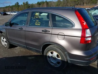 2010 Honda CR-V LX z VIN 5J6RE4H36AL083829, wystawiony jako IAAI lot #41931670 z przebiegiem 115 532 mil mil oraz . Historia ofert i sprzedaży dostępna na DreamBid. Obrazek 15.