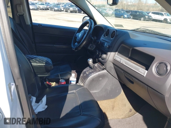 2016 Jeep Compass Sport with VIN 1C4NJDBB6GD647367, listed as a IAAI auction lot 41818920 with 169,037 mi miles and . Bid and sale history available at carsss.com. Image 5.