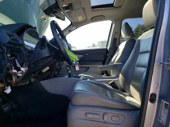 2017 Honda Ridgeline RTL-E with VIN 5FPYK3F74HB013132, listed as a Copart auction lot 48537645 with 83,534 mi miles and Salvage title. Bid and sale history available at DreamBid. Image 7.